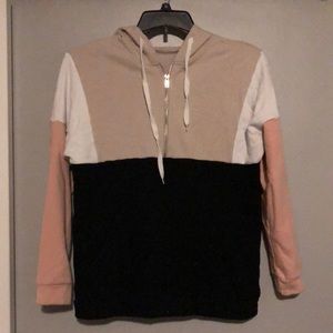Women’s color block hoodie. Medium